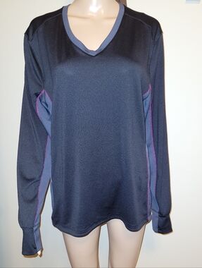 Active By Old Navy Charcoal, Gray and Fushia Top.  Size XL.
